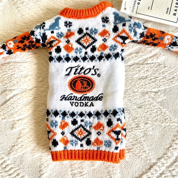 New Tito’s Bottle / Mini Dog Sweater - Picture 2 of 3